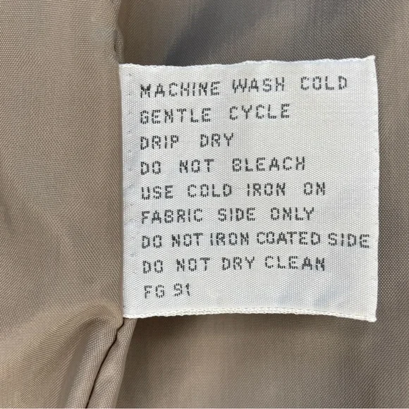 Vintage 80s Windsor Bay Belted Balloon Sleeve Trench Coat - Iridescent Champagne - Picture 12 of 16